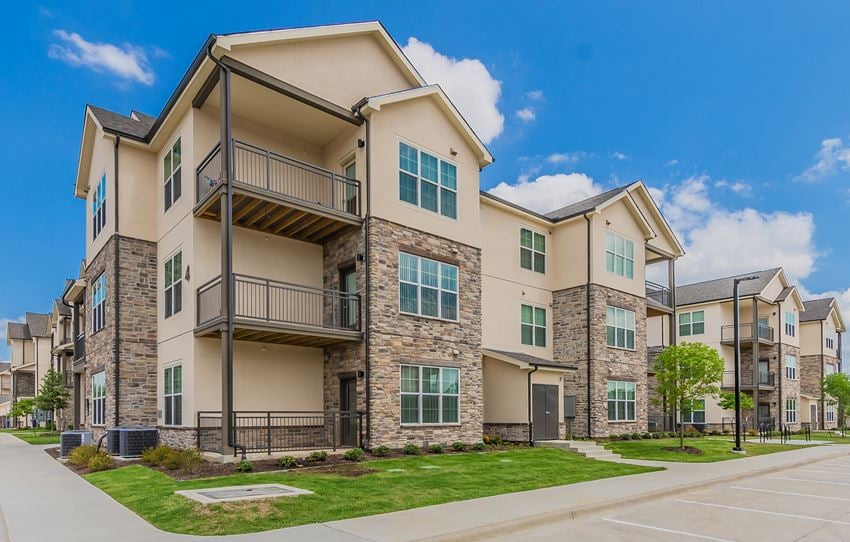 Timbers At Hickory Tree Apartments